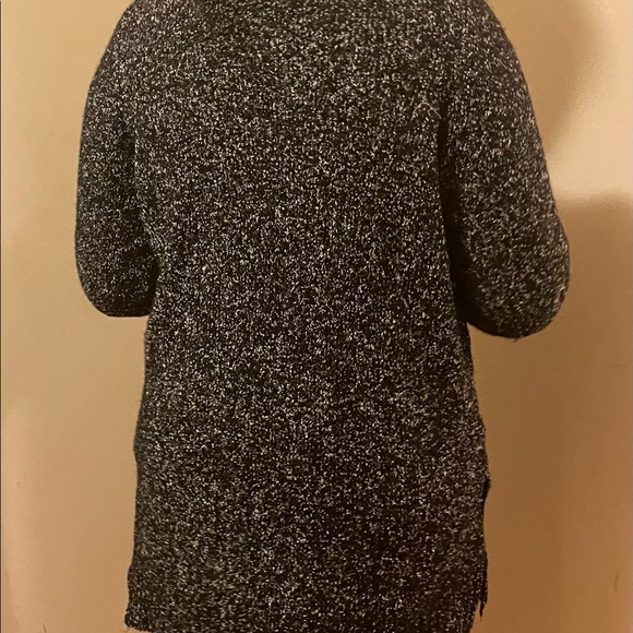 Cardigans - Picture 3 of 3